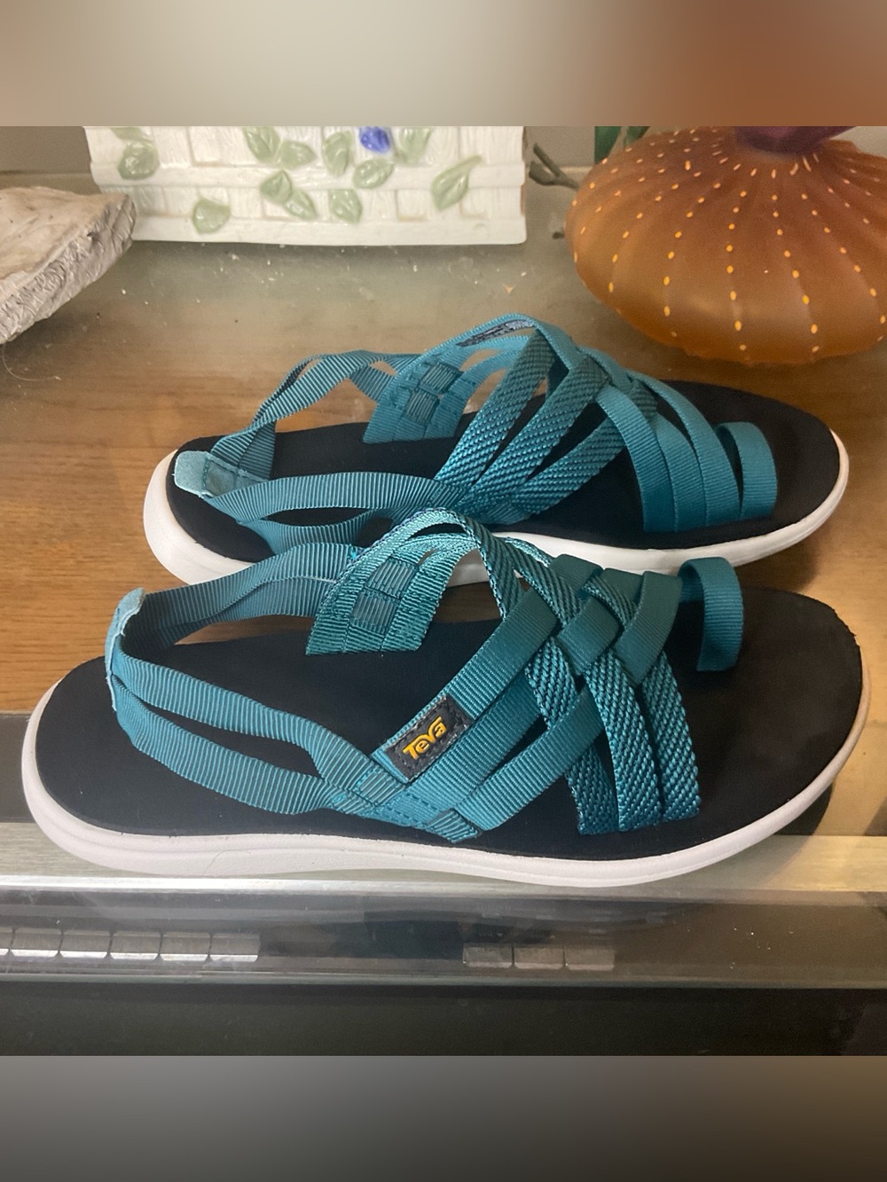 TEVA WOMENS VOYA STRAPPY SANDALS SZ 8.5 - Picture 2 of 7